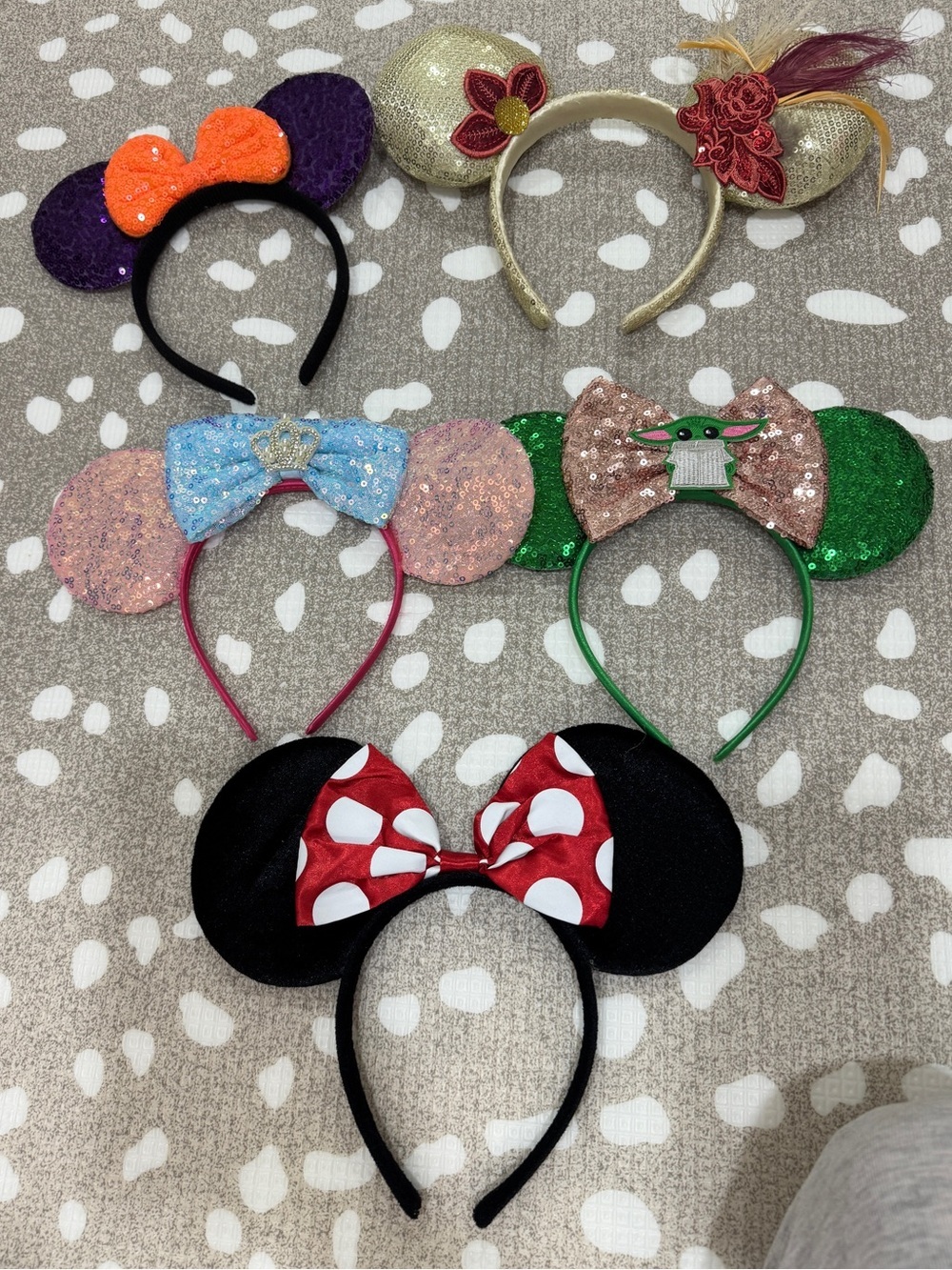 Lot of 5 Minnie Ears headband mickey bows sequined Halloween grogu yoda crown